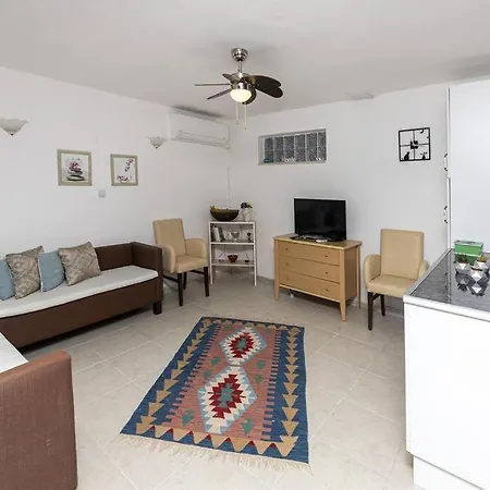 Amazing Triplex Fantastic Sea View In Turkbuku Vakantiehuis