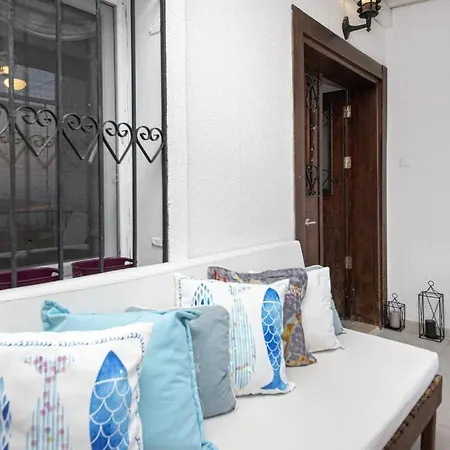 Amazing Triplex Fantastic Sea View In Turkbuku Holiday home *